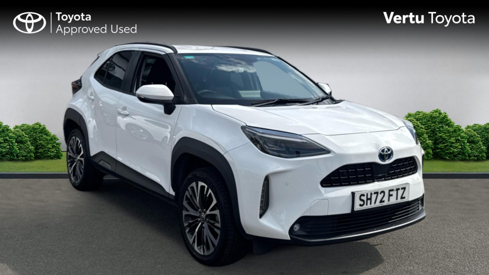 Toyota Yaris Cross 1.5 Hybrid Excel 5dr CVT Hybrid Estate - Image 1