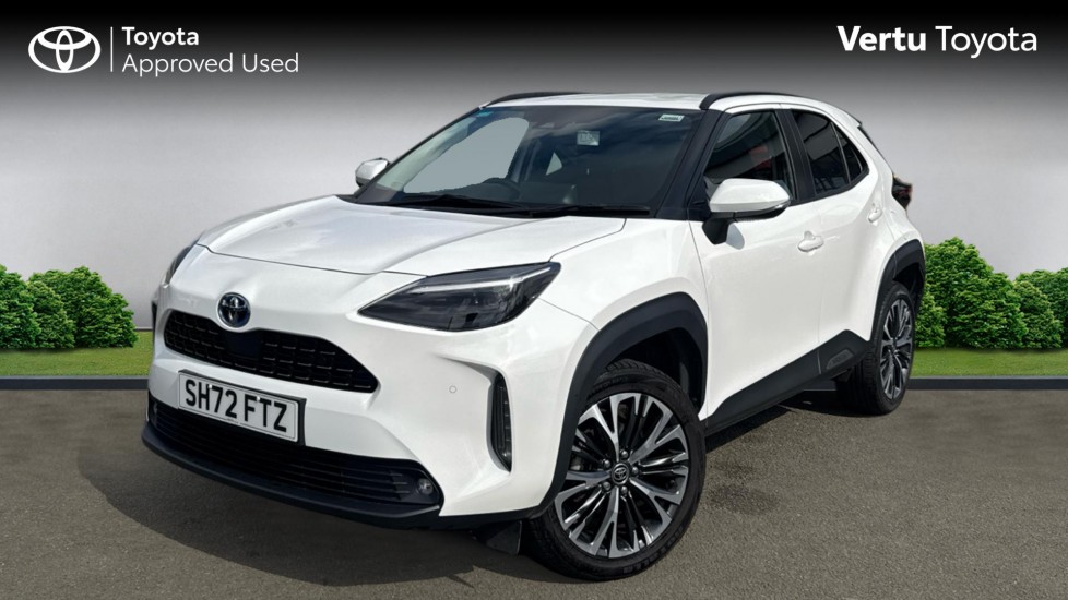 Toyota Yaris Cross 1.5 Hybrid Excel 5dr CVT Hybrid Estate - Image 3