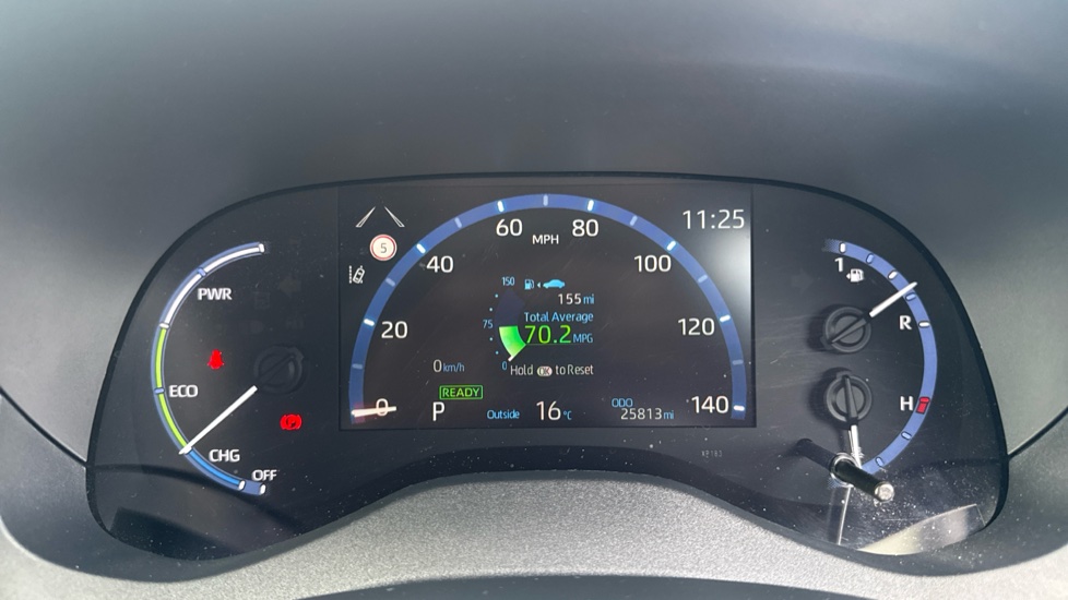 Toyota Yaris Cross 1.5 Hybrid Excel 5dr CVT Hybrid Estate - Image 11