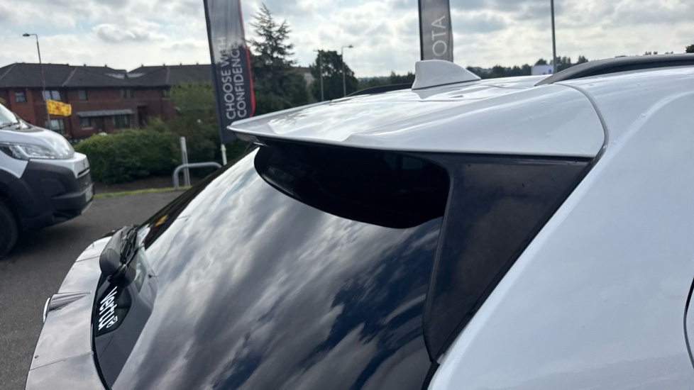 Toyota Yaris Cross 1.5 Hybrid Excel 5dr CVT Hybrid Estate - Image 45