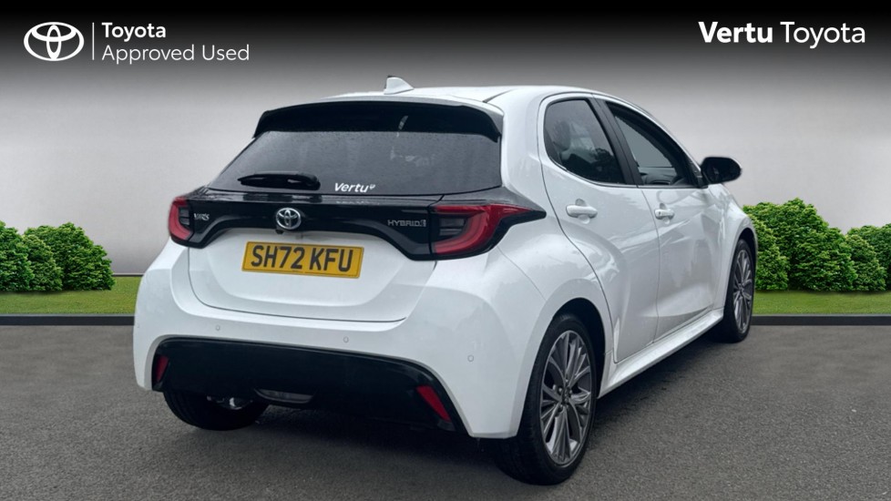 Toyota Yaris 1.5 Hybrid Excel 5dr CVT Hybrid Hatchback - Image 2