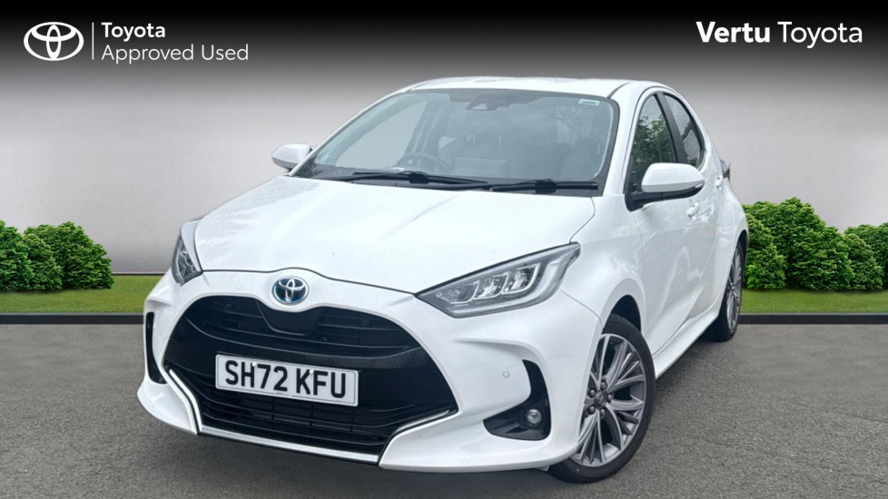 Toyota Yaris 1.5 Hybrid Excel 5dr CVT Hybrid Hatchback - Image 3