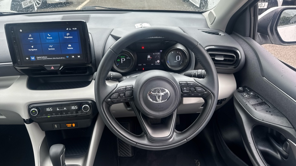 Toyota Yaris 1.5 Hybrid Excel 5dr CVT Hybrid Hatchback - Image 7