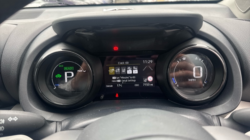 Toyota Yaris 1.5 Hybrid Excel 5dr CVT Hybrid Hatchback - Image 11