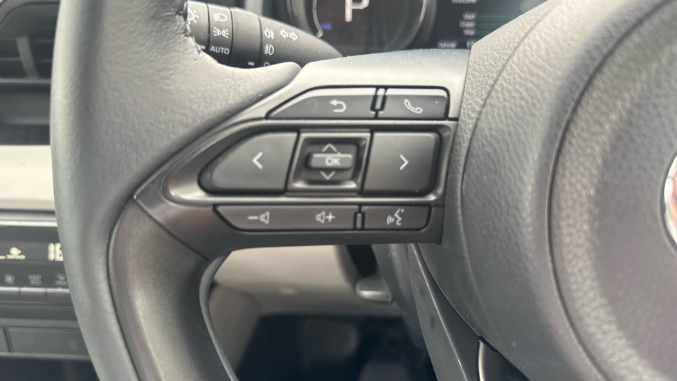 Toyota Yaris 1.5 Hybrid Excel 5dr CVT Hybrid Hatchback - Image 32