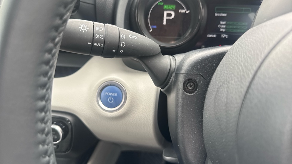 Toyota Yaris 1.5 Hybrid Excel 5dr CVT Hybrid Hatchback - Image 34