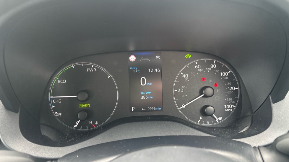 Toyota Yaris 1.5 Hybrid Icon 5dr CVT Hybrid Hatchback - Image 11