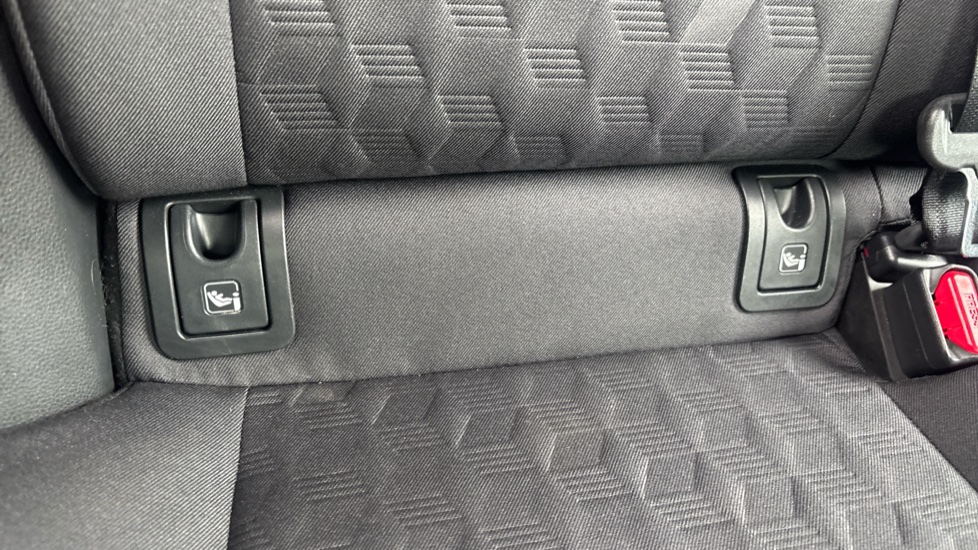 Toyota Yaris 1.5 Hybrid Icon 5dr CVT Hybrid Hatchback - Image 14