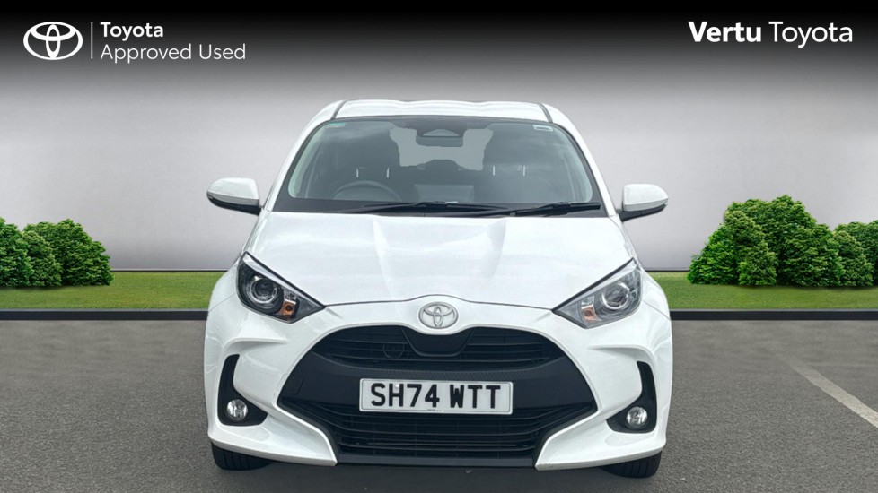 Toyota Yaris 1.5 Hybrid Icon 5dr CVT Hybrid Hatchback - Image 22