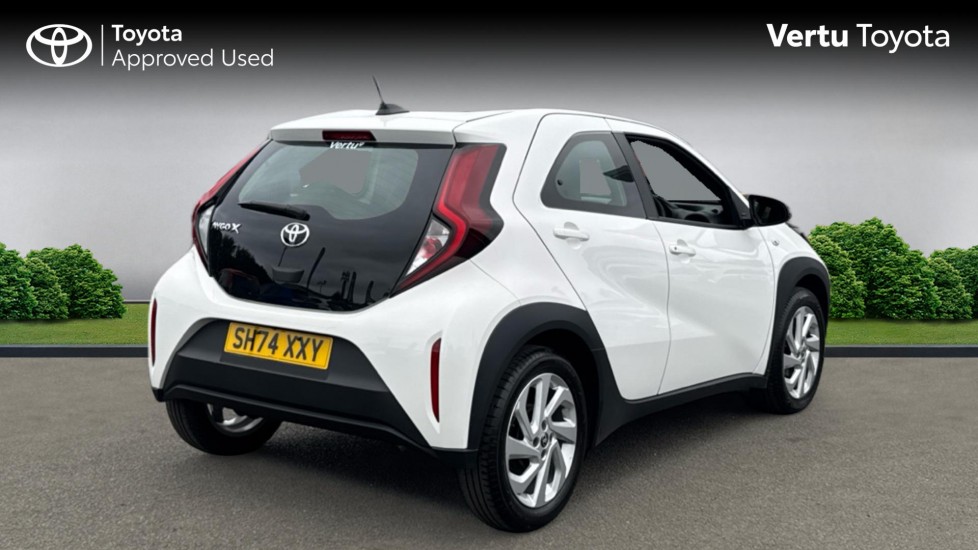 Toyota Aygo X 1.0 VVT-i Pure 5dr Auto Petrol Hatchback - Image 2