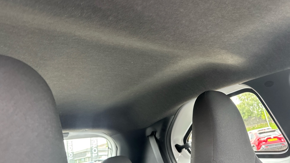 Toyota Aygo X 1.0 VVT-i Pure 5dr Auto Petrol Hatchback - Image 19