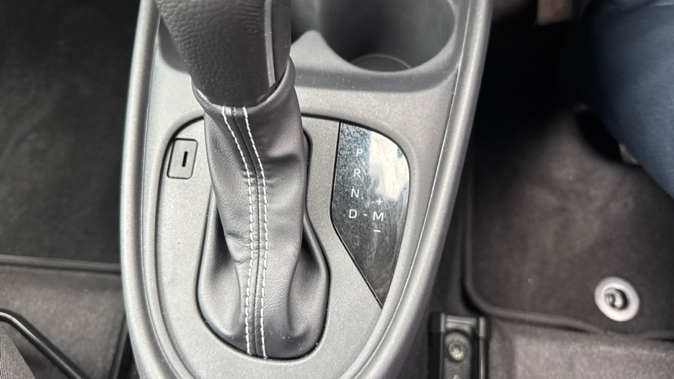 Toyota Aygo X 1.0 VVT-i Pure 5dr Auto Petrol Hatchback - Image 30
