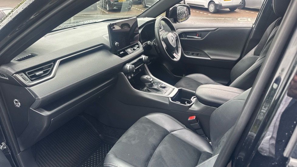 Toyota RAV4 2.5 PHEV GR Sport 5dr CVT Estate - Image 5