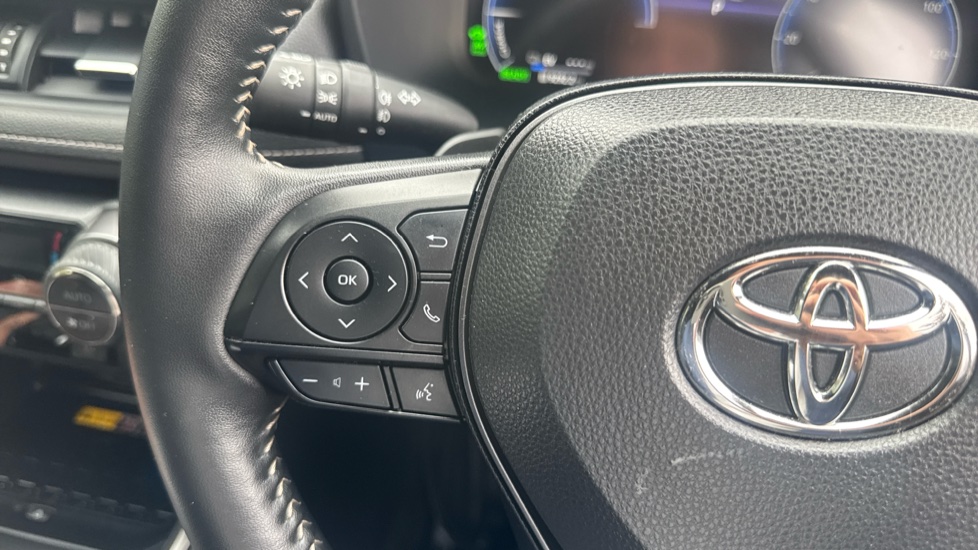 Toyota RAV4 2.5 PHEV GR Sport 5dr CVT Estate - Image 40