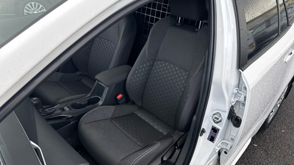 Toyota Corolla Petrol 1.8 VVT-i Hybrid Commercial Auto - Image 35