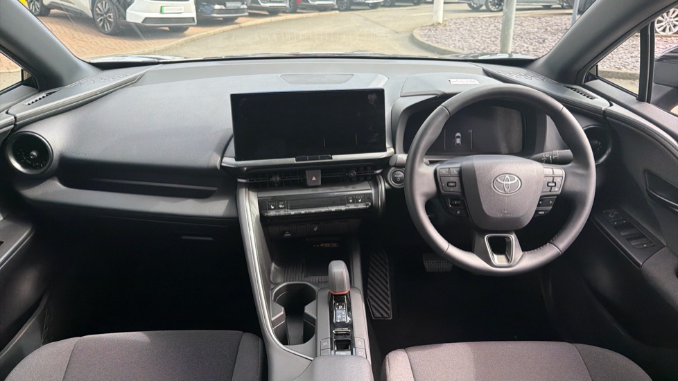 Toyota C-HR 2.0 PHEV Design 5dr CVT Hatchback - Image 6
