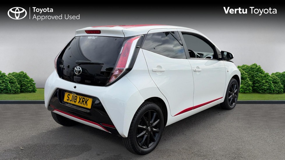Toyota Aygo 1.0 VVT-i X-Press 5dr Petrol Hatchback - Image 2