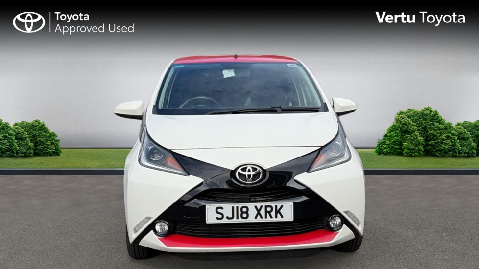 Toyota Aygo 1.0 VVT-i X-Press 5dr Petrol Hatchback - Image 22