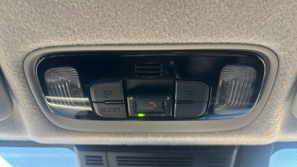 Toyota Yaris 1.5 Hybrid Design 5dr CVT Hybrid Hatchback - Image 40