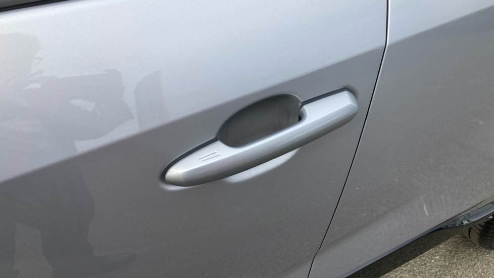 Toyota RAV4 2.5 PHEV GR Sport 5dr CVT Estate - Image 36
