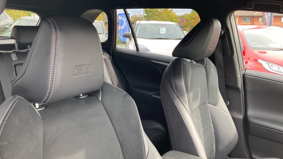 Toyota RAV4 2.5 PHEV GR Sport 5dr CVT Estate - Image 56