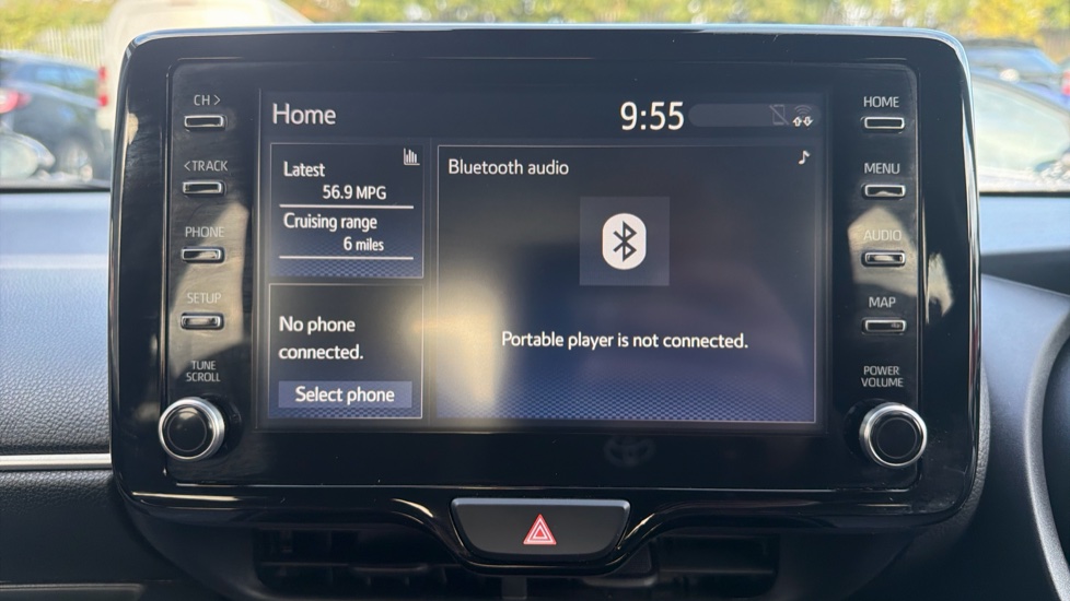 Toyota Yaris 1.5 Hybrid Design 5dr CVT Hybrid Hatchback - Image 9