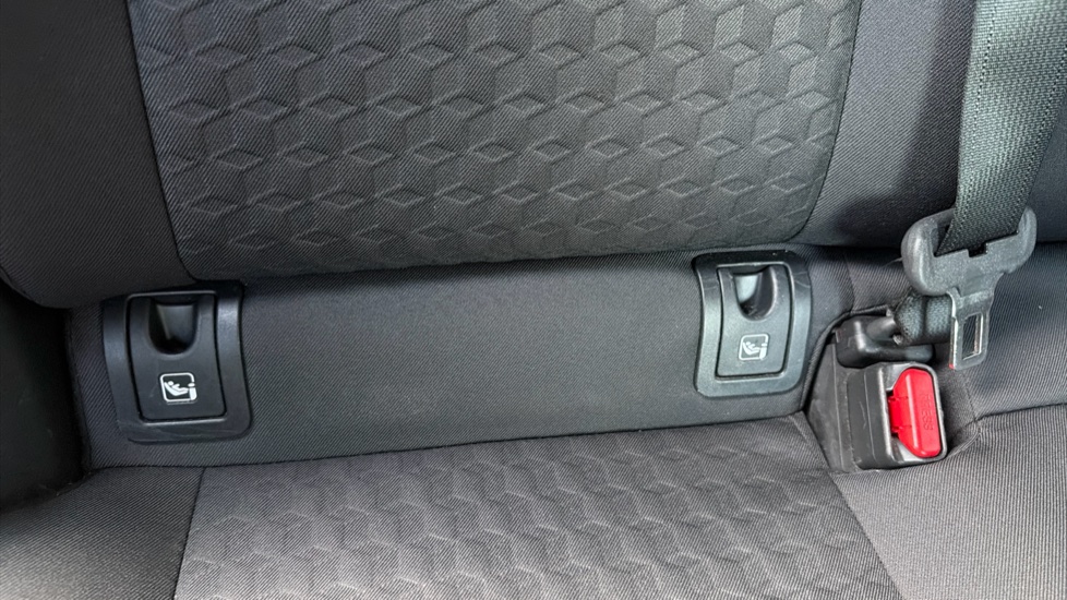 Toyota Yaris 1.5 Hybrid Design 5dr CVT Hybrid Hatchback - Image 14