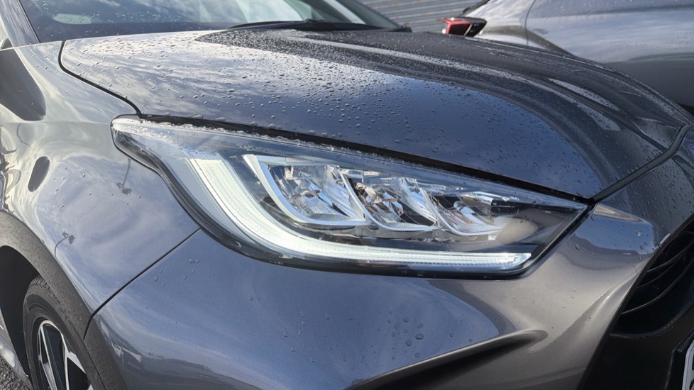 Toyota Yaris 1.5 Hybrid Design 5dr CVT Hybrid Hatchback - Image 20