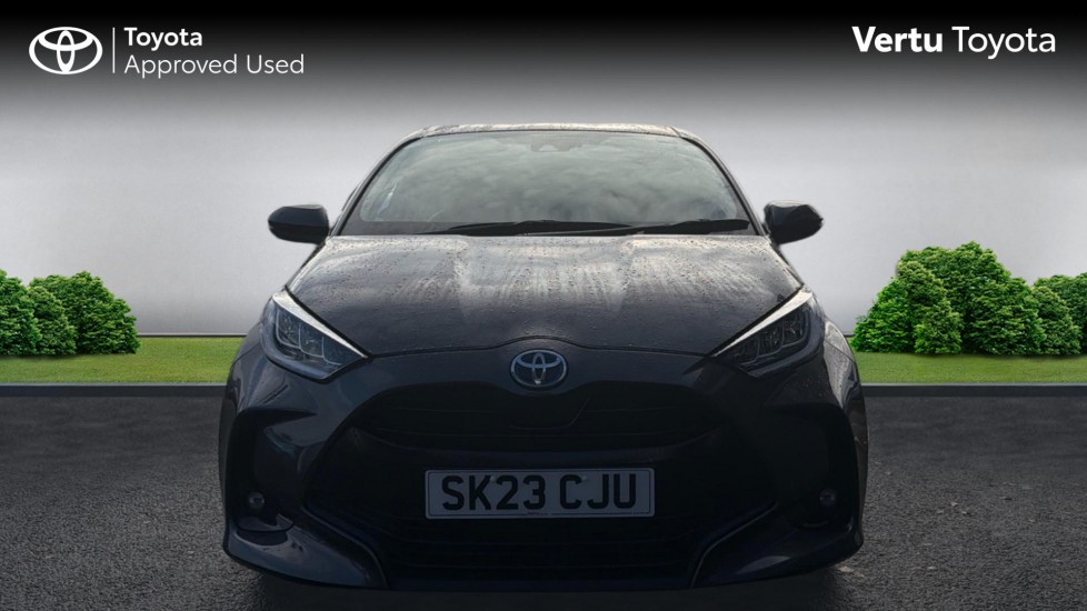 Toyota Yaris 1.5 Hybrid Design 5dr CVT Hybrid Hatchback - Image 22