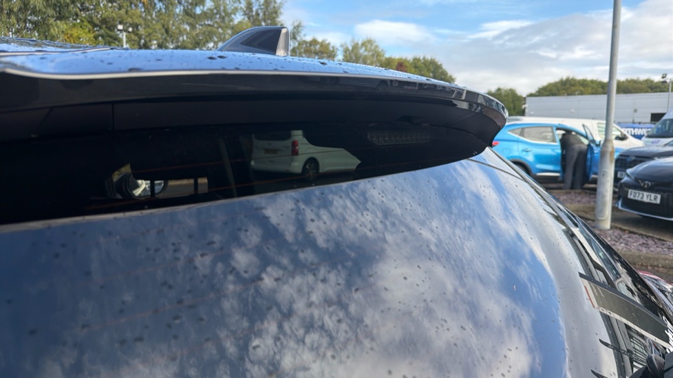 Toyota Yaris 1.5 Hybrid Design 5dr CVT Hybrid Hatchback - Image 30