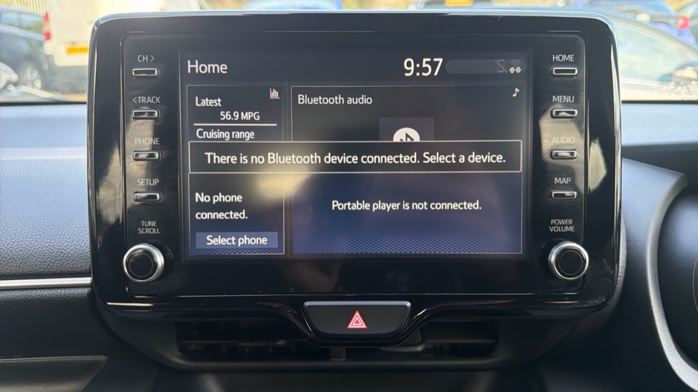 Toyota Yaris 1.5 Hybrid Design 5dr CVT Hybrid Hatchback - Image 41