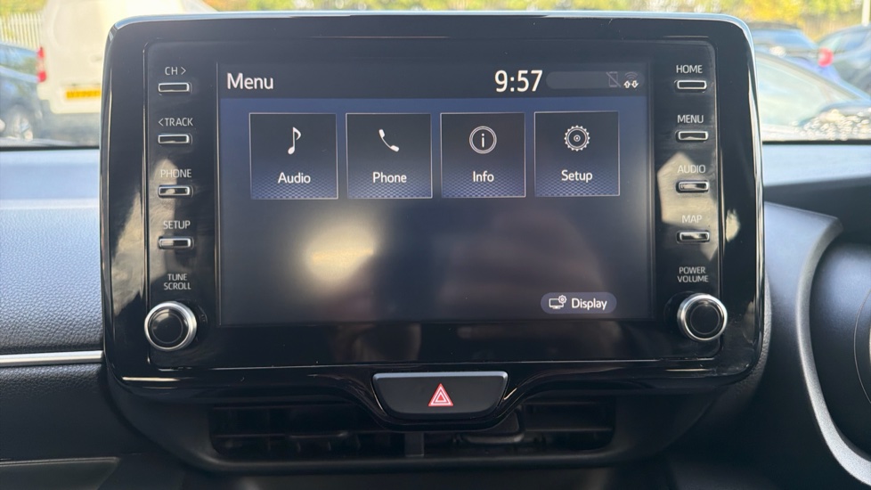 Toyota Yaris 1.5 Hybrid Design 5dr CVT Hybrid Hatchback - Image 43