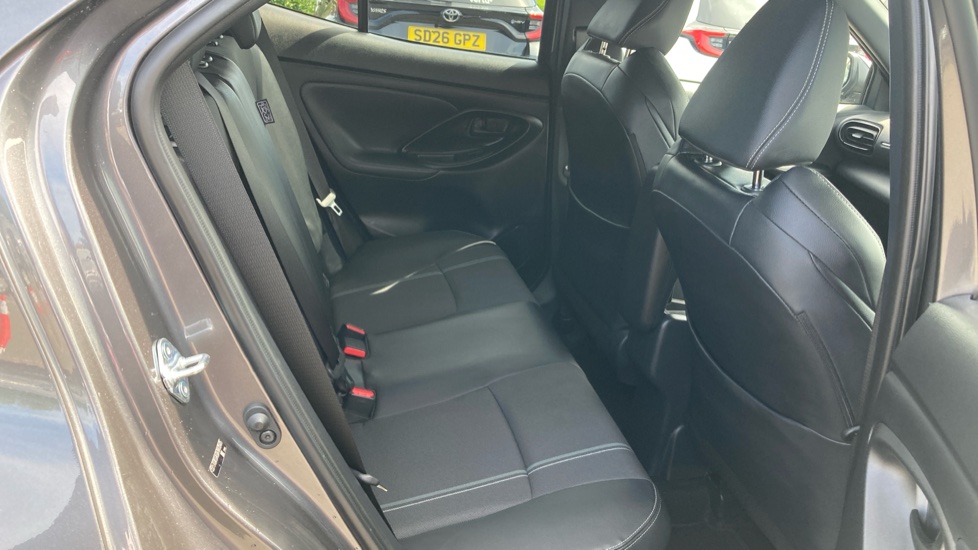 Toyota Yaris Cross 1.5 Hybrid 130 Excel 5dr CVT Hybrid Estate - Image 8