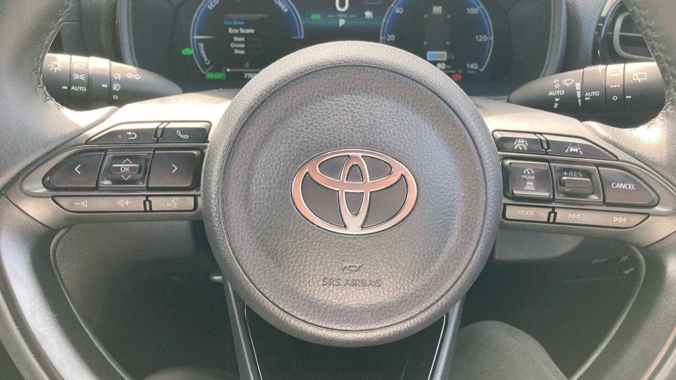 Toyota Yaris Cross 1.5 Hybrid 130 Excel 5dr CVT Hybrid Estate - Image 10