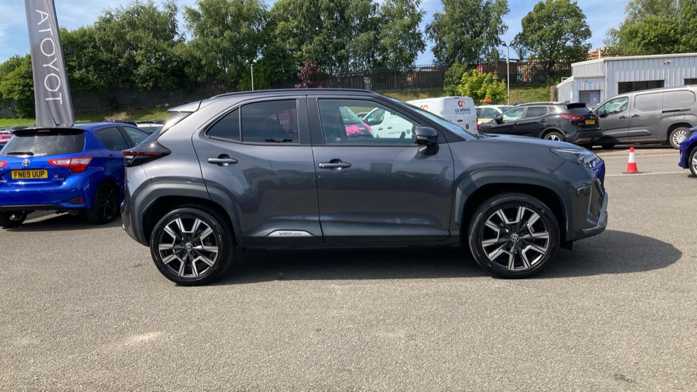 Toyota Yaris Cross 1.5 Hybrid 130 Excel 5dr CVT Hybrid Estate - Image 23