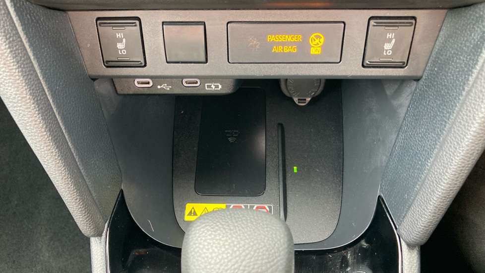 Toyota Yaris Cross 1.5 Hybrid 130 Excel 5dr CVT Hybrid Estate - Image 49