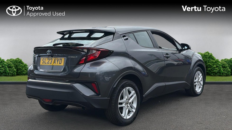 Toyota C-HR 1.8 Hybrid Icon 5dr CVT Hybrid Hatchback - Image 2