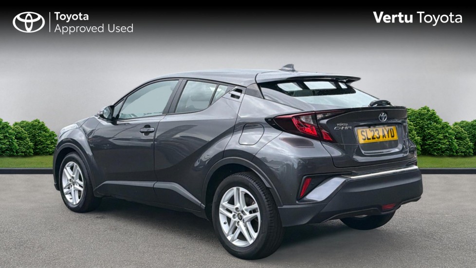 Toyota C-HR 1.8 Hybrid Icon 5dr CVT Hybrid Hatchback - Image 4