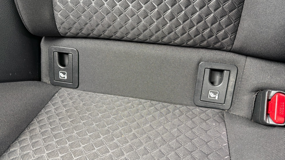 Toyota C-HR 1.8 Hybrid Icon 5dr CVT Hybrid Hatchback - Image 14