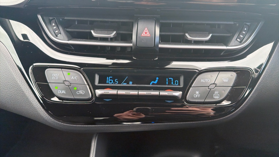 Toyota C-HR 1.8 Hybrid Icon 5dr CVT Hybrid Hatchback - Image 33