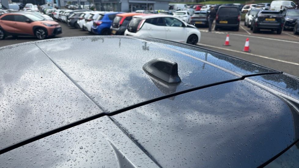 Toyota C-HR 1.8 Hybrid Icon 5dr CVT Hybrid Hatchback - Image 45