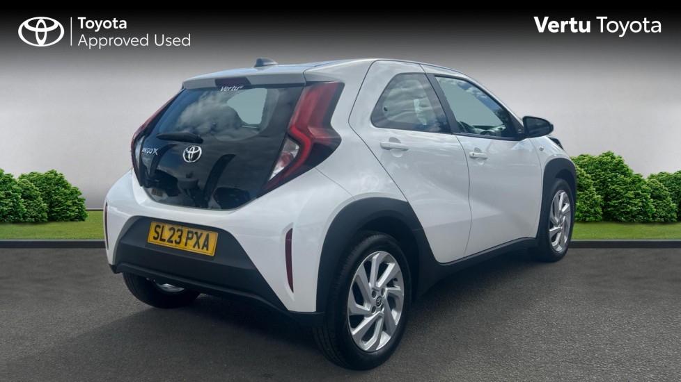 Toyota Aygo X 1.0 VVT-i Pure 5dr Petrol Hatchback - Image 2