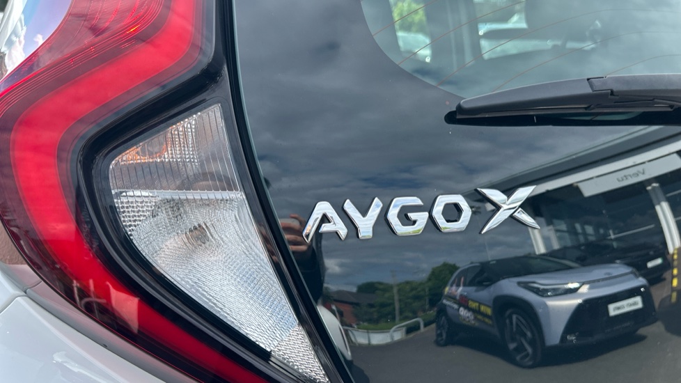 Toyota Aygo X 1.0 VVT-i Pure 5dr Petrol Hatchback - Image 21