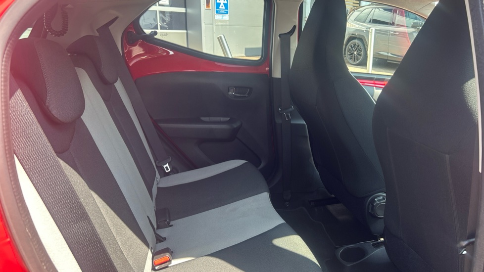 Toyota Aygo 1.0 VVT-i X-Style 5dr Petrol Hatchback - Image 8