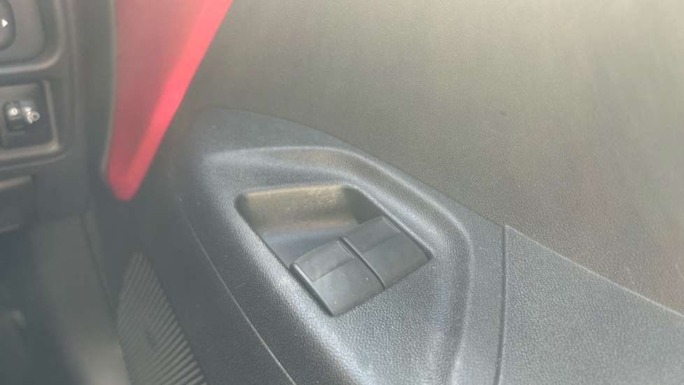 Toyota Aygo 1.0 VVT-i X-Style 5dr Petrol Hatchback - Image 30