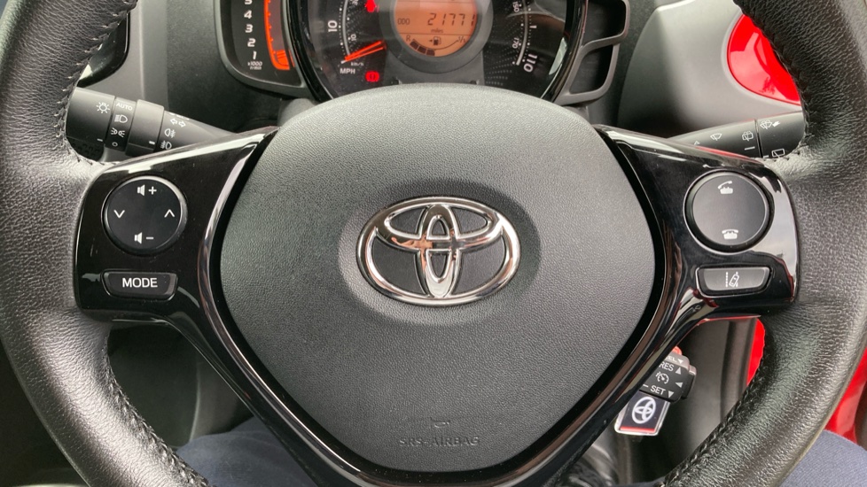 Toyota Aygo 1.0 VVT-i X-Trend TSS 5dr Petrol Hatchback - Image 7