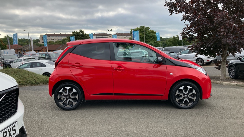 Toyota Aygo 1.0 VVT-i X-Trend TSS 5dr Petrol Hatchback - Image 23
