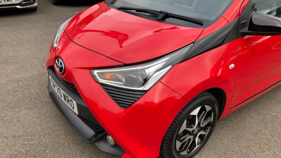 Toyota Aygo 1.0 VVT-i X-Trend TSS 5dr Petrol Hatchback - Image 31