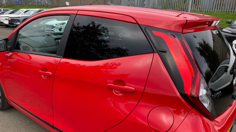 Toyota Aygo 1.0 VVT-i X-Trend TSS 5dr Petrol Hatchback - Image 34