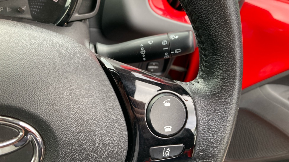 Toyota Aygo 1.0 VVT-i X-Trend TSS 5dr Petrol Hatchback - Image 41